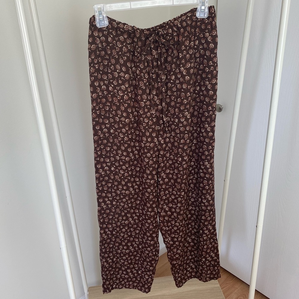 Amanda Smith Brown Floral Chiffon Pants | Size 4P